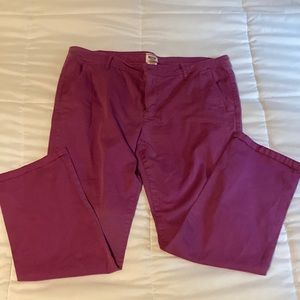 Mossimo Raspberry Color Capri